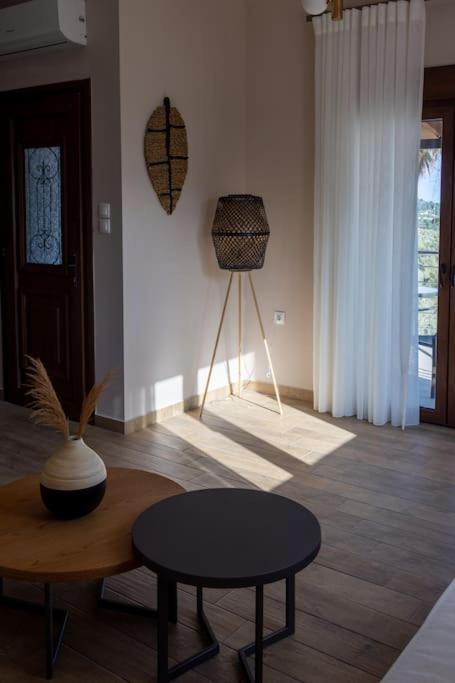 Koukounaraki Apartment 1 Moni Evaggelistrias エクステリア 写真