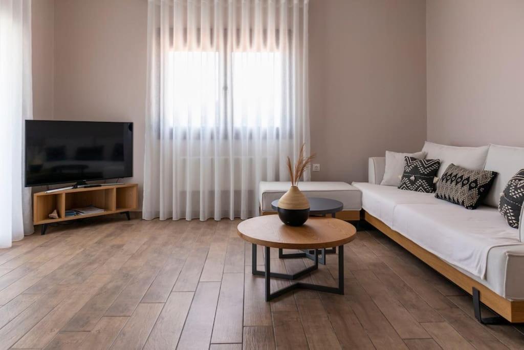 Koukounaraki Apartment 1 Moni Evaggelistrias エクステリア 写真